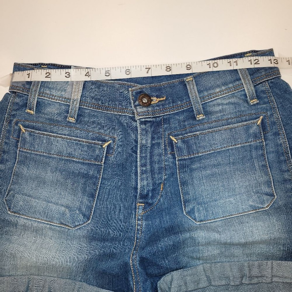 Levi's Distressed Medium Wash High Rise Demin Shorts - Picture 9 of 9